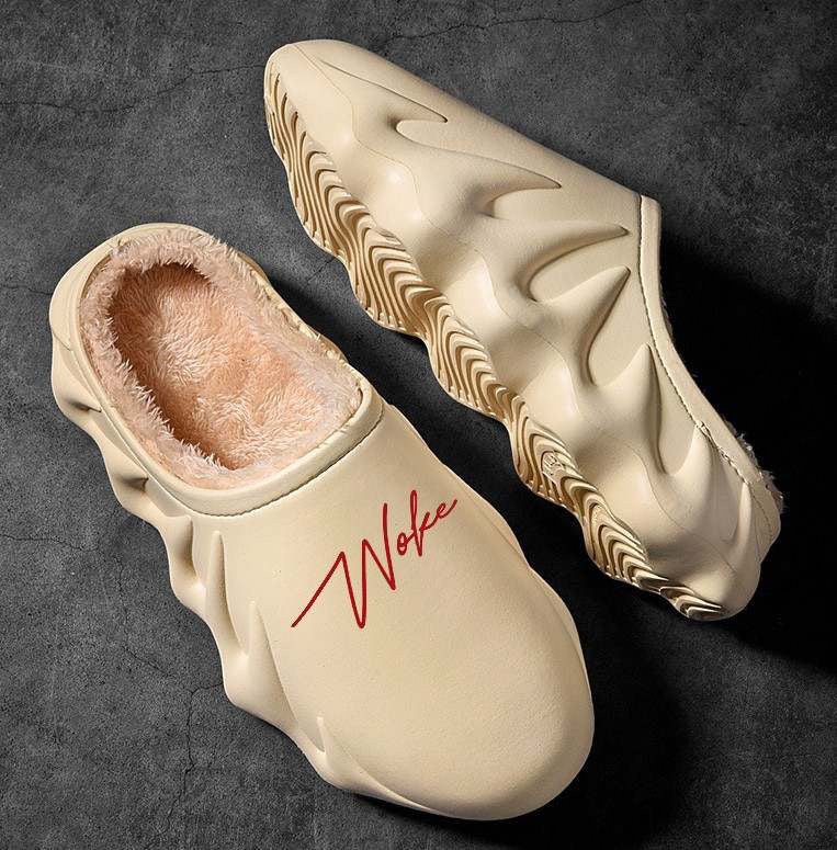 WOKE Crème & Red Slippers